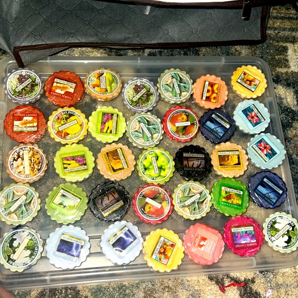 COPY - Yankee Candle MYSTERY 10 count bundle - Picture 1 of 1